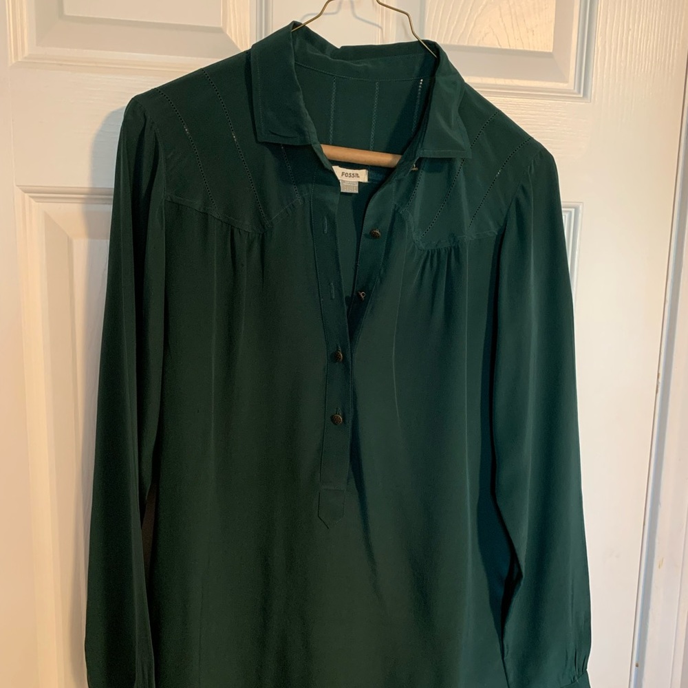 Silk Fossil Button Down Size Small - image 2